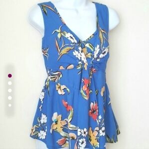 Top XS Pullover Blue Floral Hawaiian Rayon Band of Gypsies V Neck Tie Front
